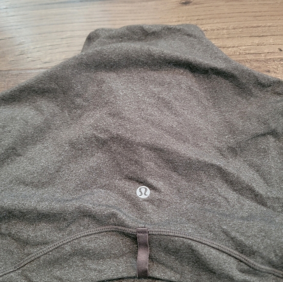 Lululemon Define Jacket size 12 - Picture 6 of 7